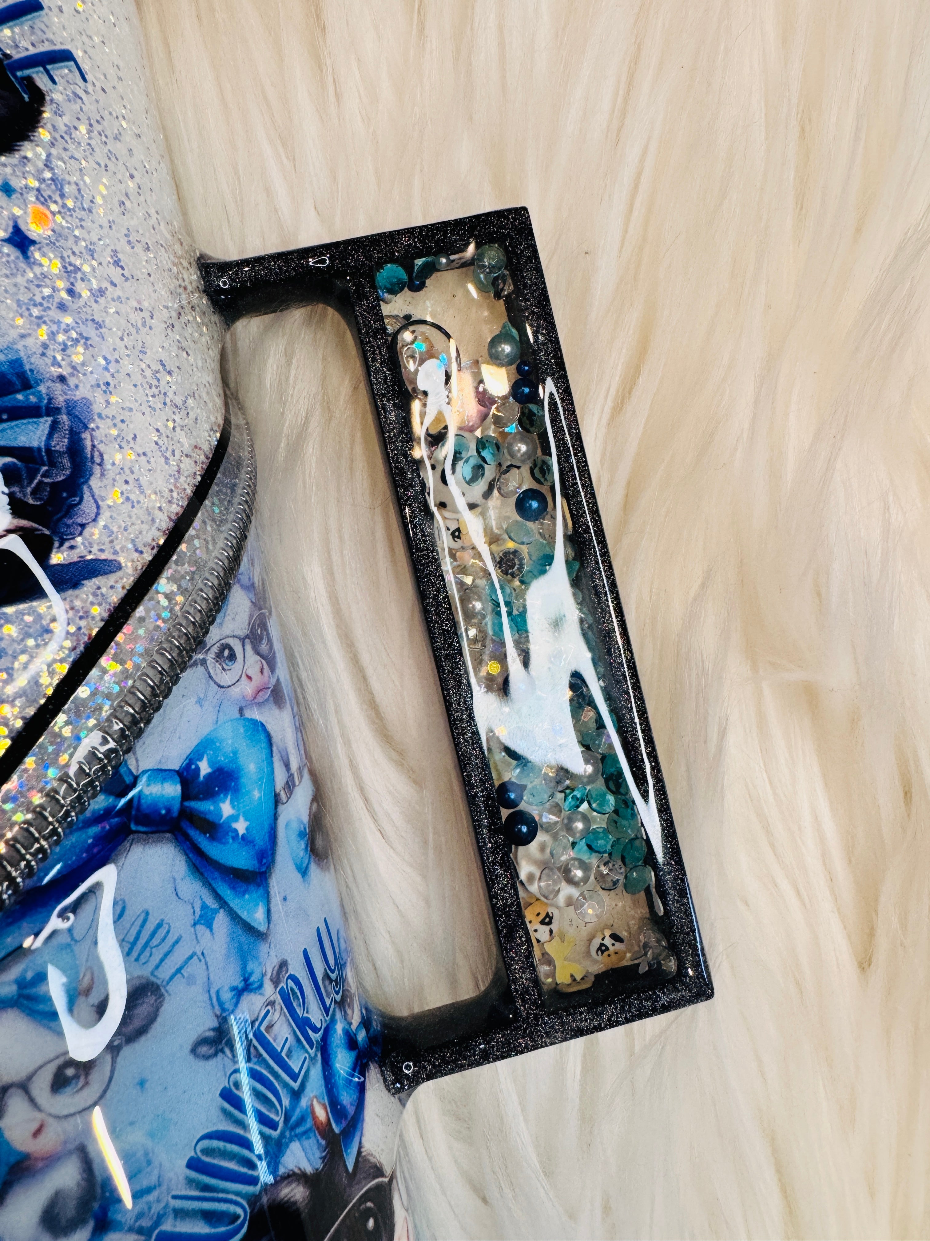 32oz Cow Zipper Tumbler